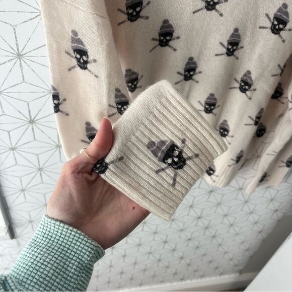 Skull Cashmere Skiing Skulls Turtleneck Sweater - Picture 6 of 6